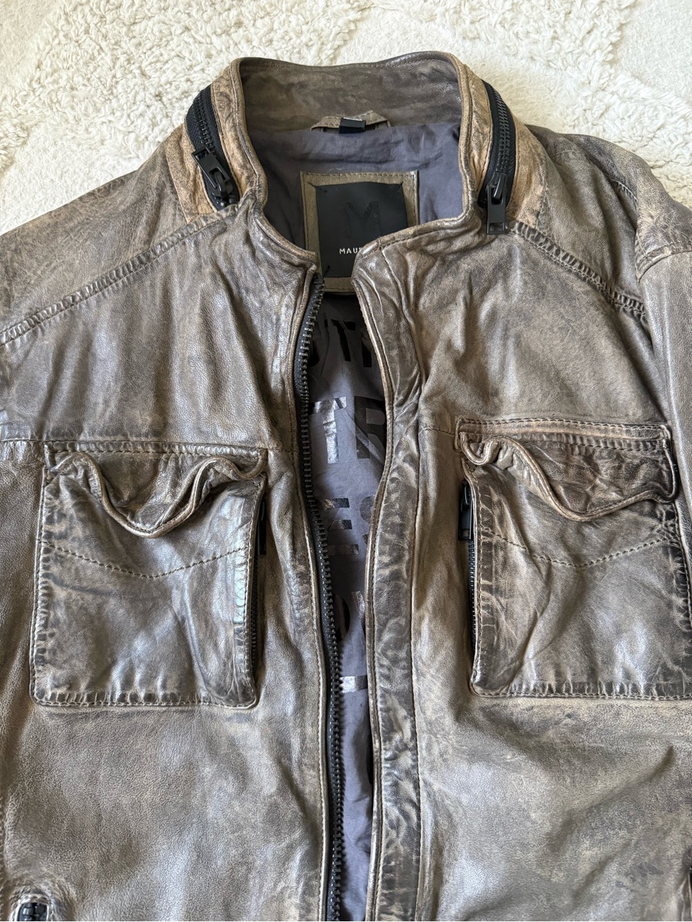 Mauritius Leather Jacket - Picture 2 of 8